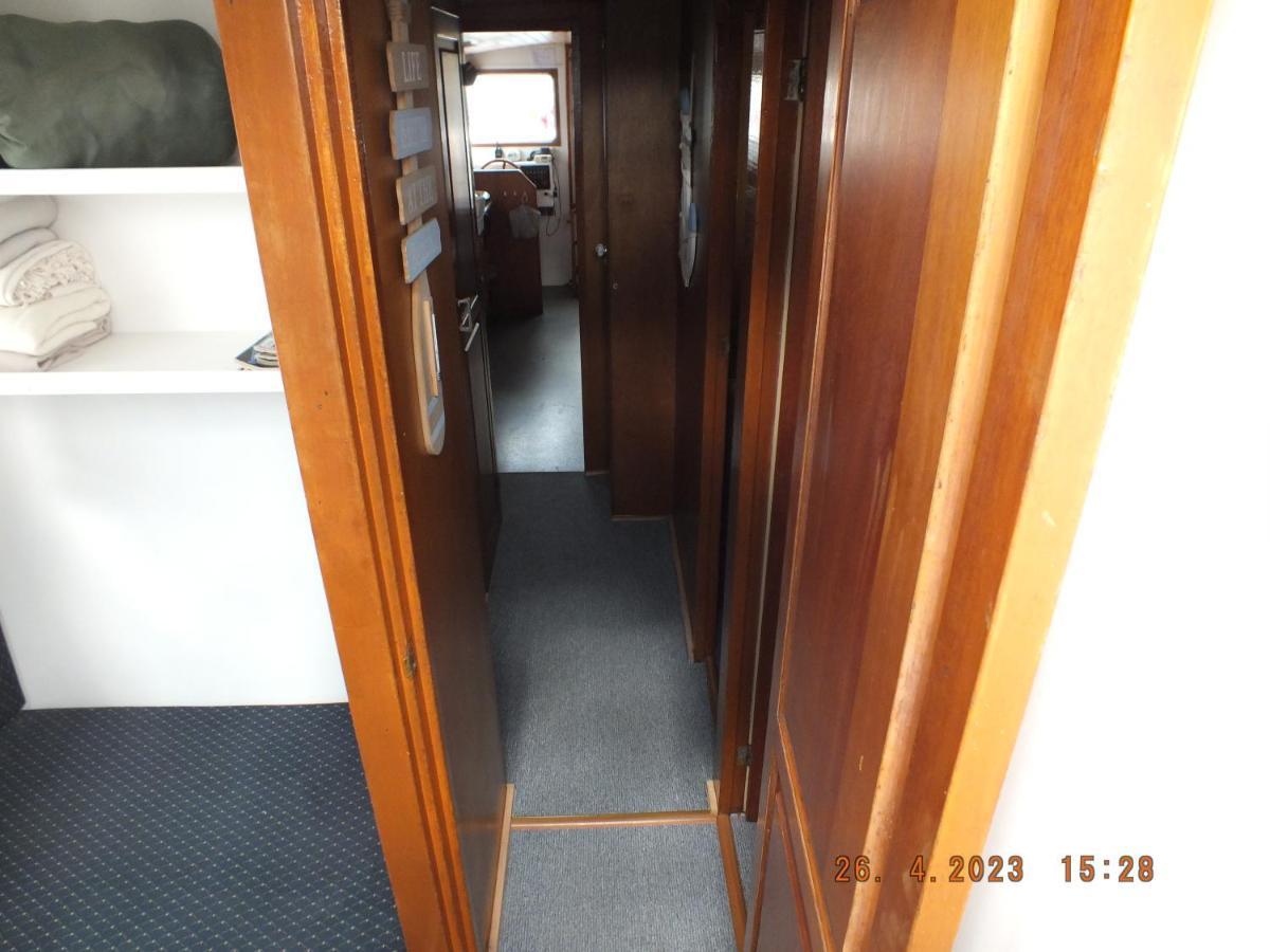 Zouw Hausboat Zakotven -Pouze Ubytovani Roudnice nad Labem Exterior foto
