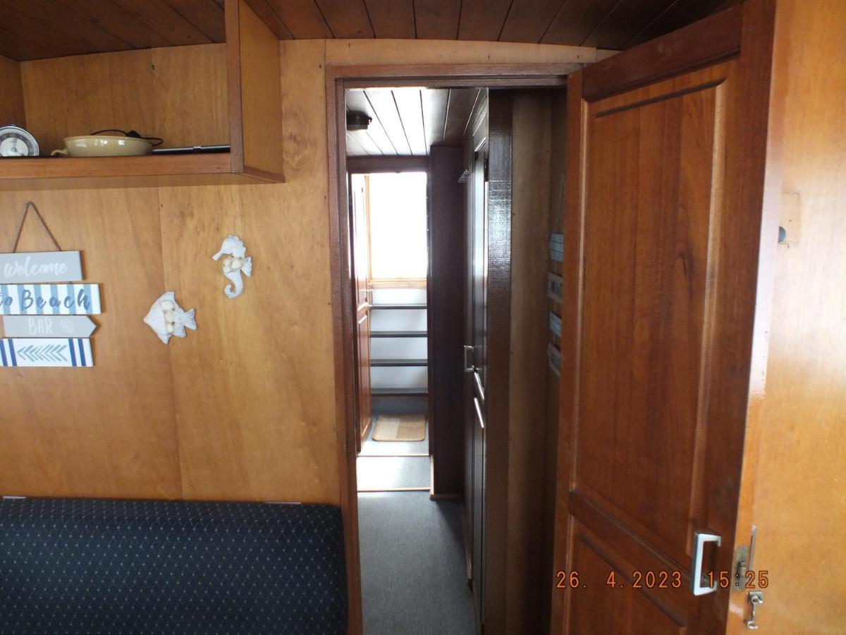 Zouw Hausboat Zakotven -Pouze Ubytovani Roudnice nad Labem Exterior foto